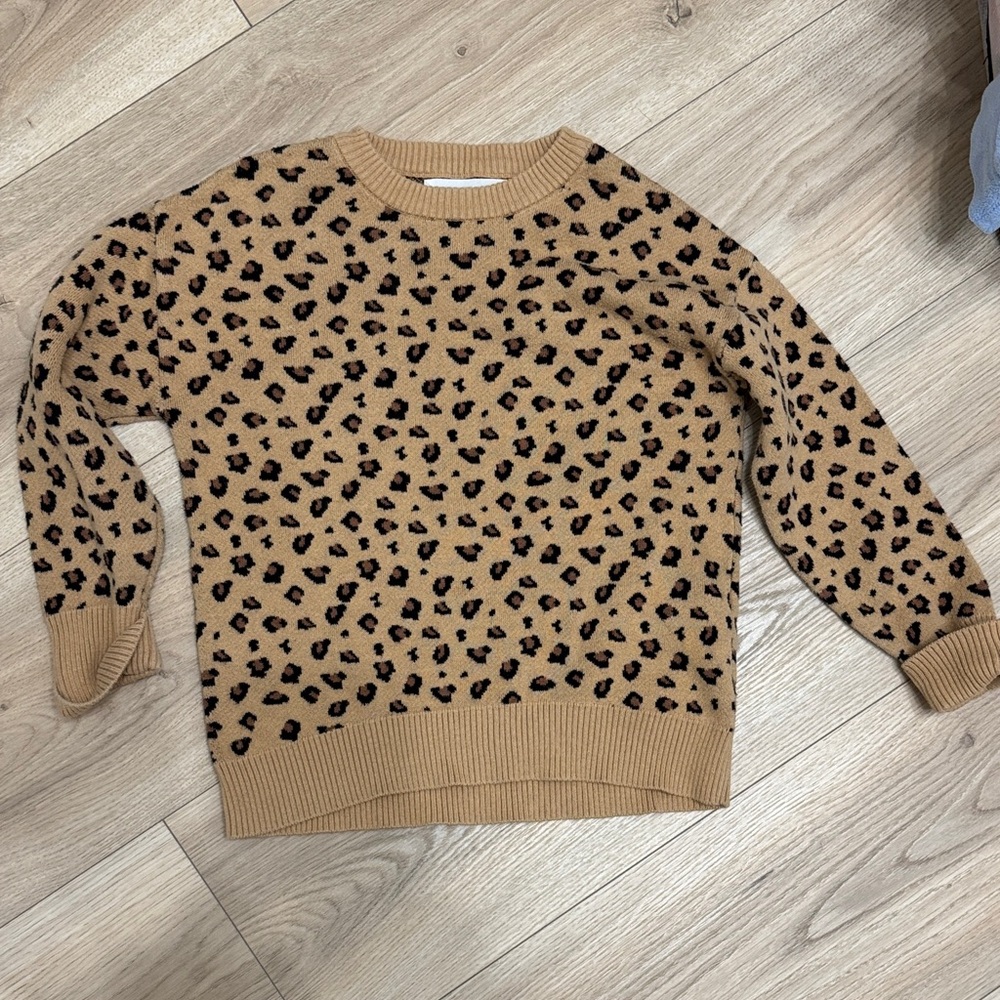 Zara girls size 7 cheetah sweater